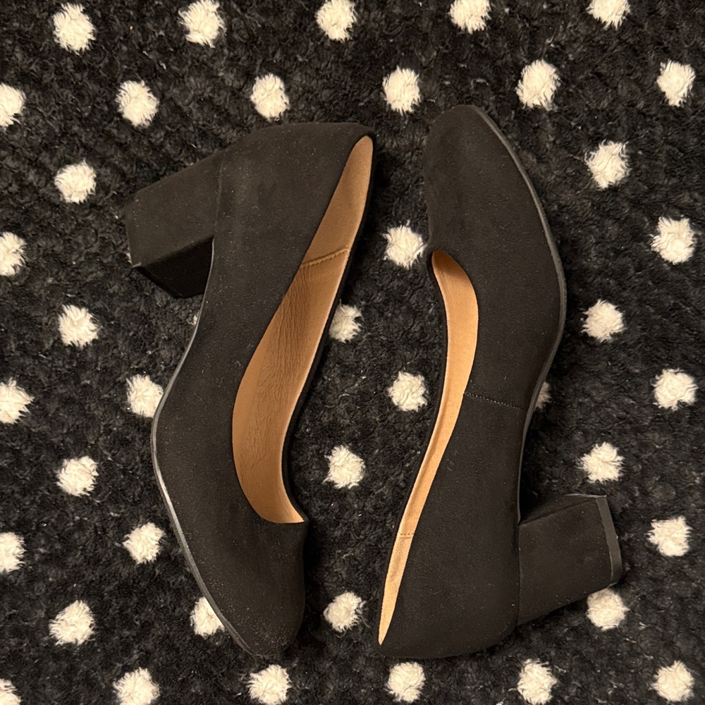 Elegant Black Women's Block Heel Shoes